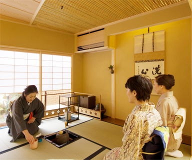 Scene of the tea ceremony